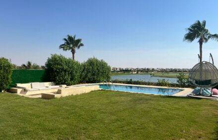 3BR Chalet + Pool + Lake & Golf View + Driver BR
