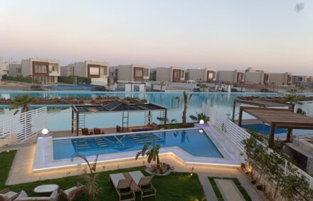 4BR Villa + Pool
